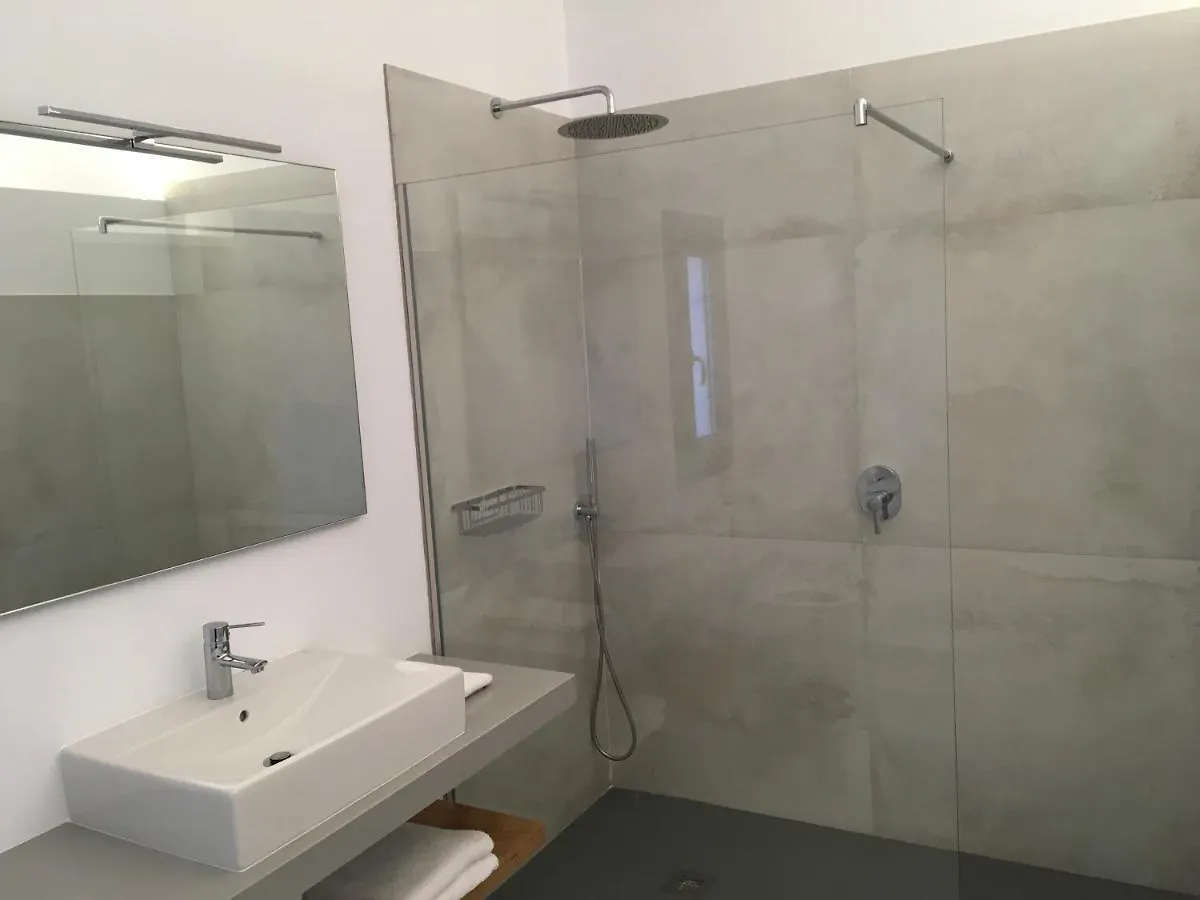 Villa Petit Artá 0*,